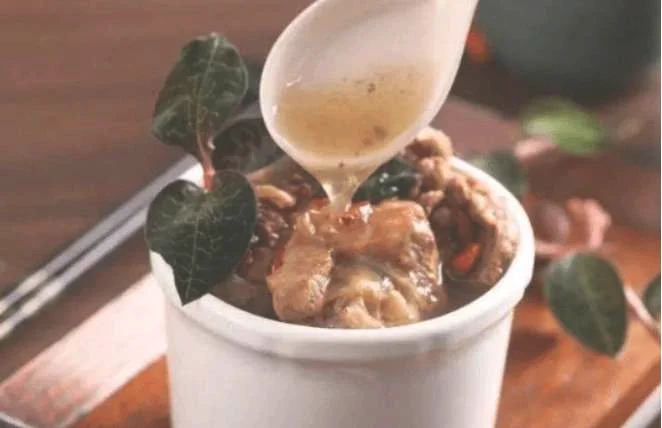 金线莲土鸡汤的做法